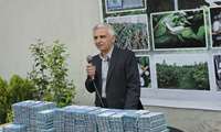 آغاز توزیع ۱۲ هزار جعبه تخم نوغان در گیلان/ خودکفایی در تولید تخم نوغان محقق می‌شود 